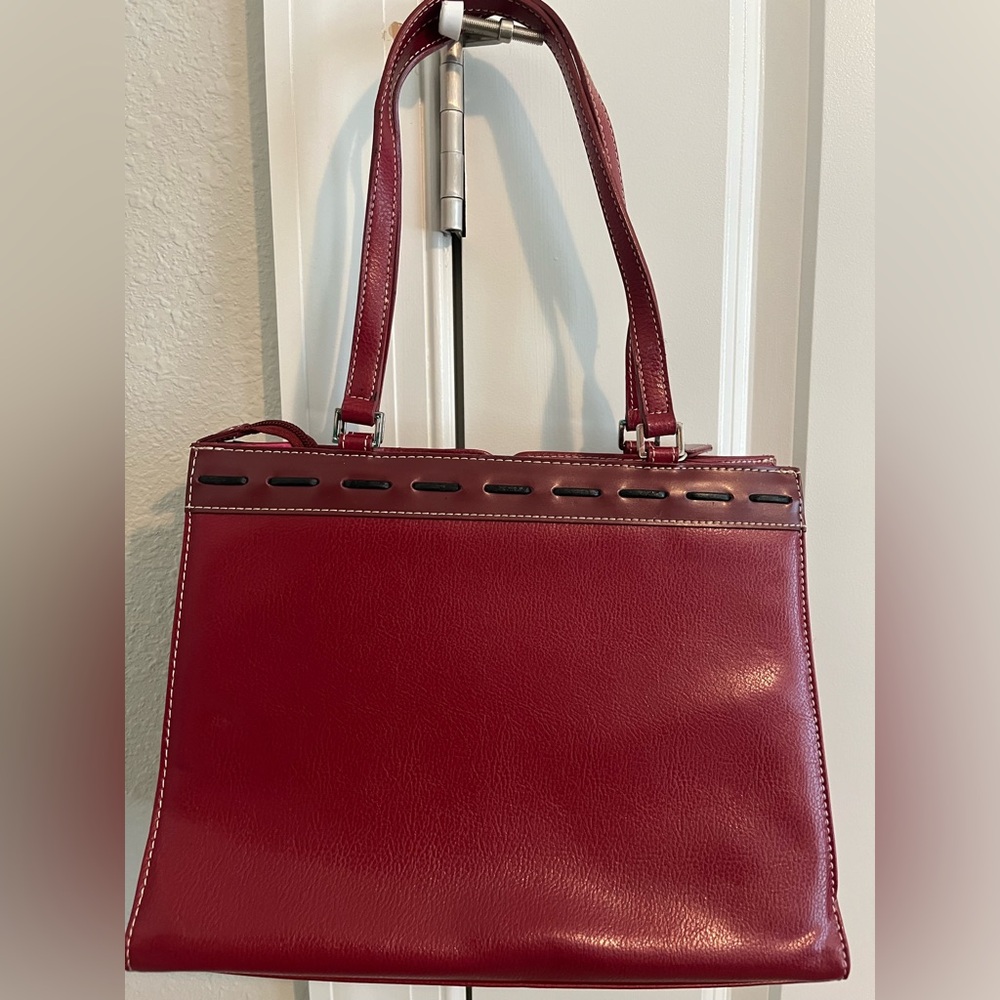 Kate Spade Red Shoulder Bag with Textured Finish - Picture 11 of 11